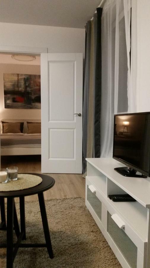 Elegant Apartment Close To The Old Town Βίλνιους Εξωτερικό φωτογραφία